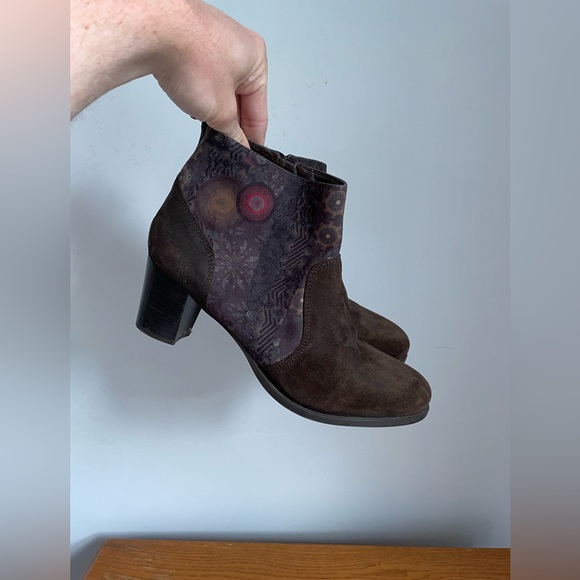 Desigual Shoes - Desigual Brown Suede Floral Ankle Boots Womens Size EU 40